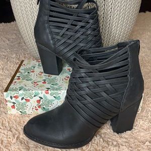 Women’s Booties